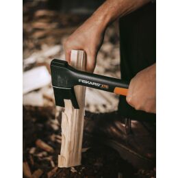 Fiskars Universalaxt X7-XS