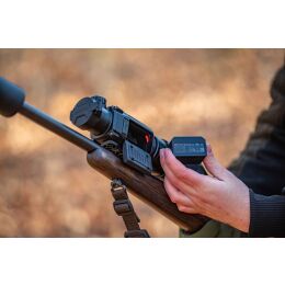 Hikmicro Clip-On Thunder TH35PC 2.0 W&auml;rmebild Vorsatzger&auml;t inkl. Smartclip Klemmadapter 62mm Objektivgr&ouml;&szlig;e