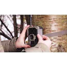 ICUserver CLOM Cam-S Funk Wildkamera Starterset (2x Cam-S + 4 Akkus +Ladeger&auml;t)