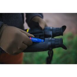 Hikmicro Binocular Habrok 4K HE25L 2.0 5.5-22x60 W&auml;rmebildkamera Nachtsichtger&auml;t