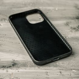 Holzwelt Cases Handyh&uuml;lle Dackel iPhone 12/12 Pro