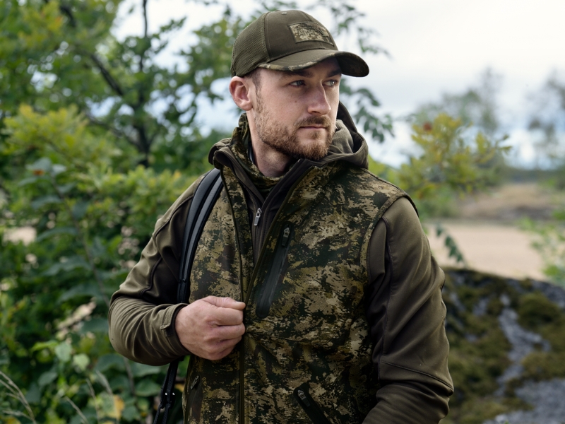 Jagdbekleidung für Herren kaufen – funktionale Jagdkleidung für Revier, Ansitz und Drückjagd