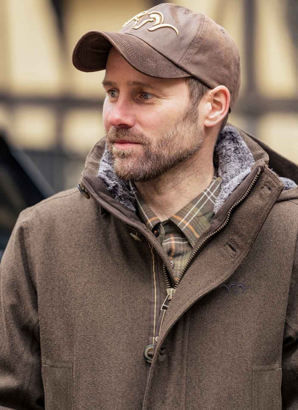 Mann in Blaser Herren Jacke