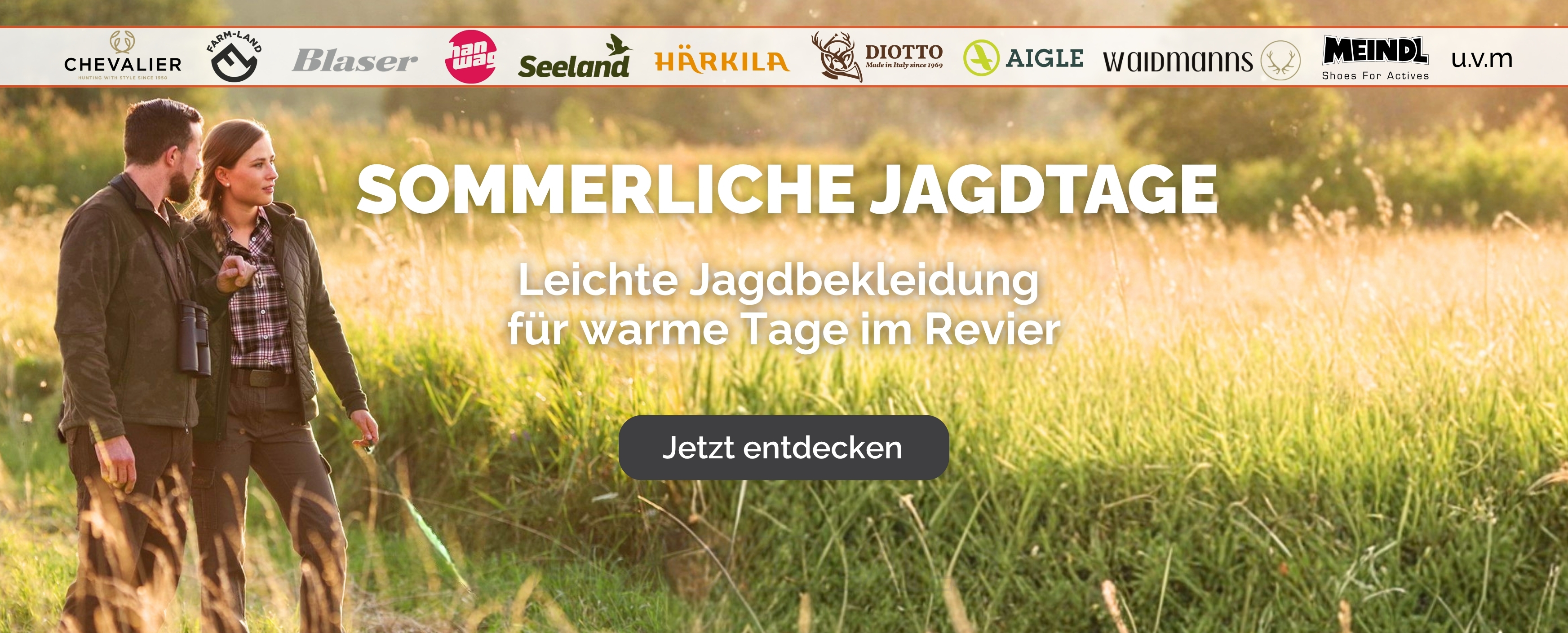 Sommerliche_Jagdtage_Jaeger_mit_Jaegerin_im_Sommer_Im_Revier_D.jpg
