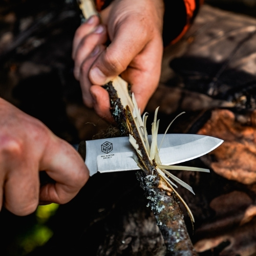 Robustes Jagdmesser für Wildversorgung und praktische Revierarbeiten