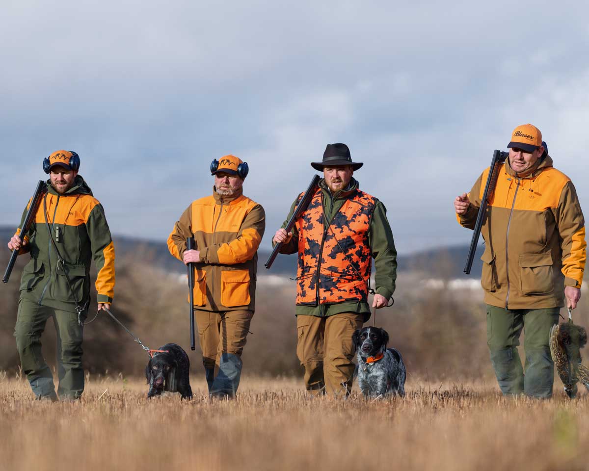 Jagdbekleidung für Jäger und Jägerinnen